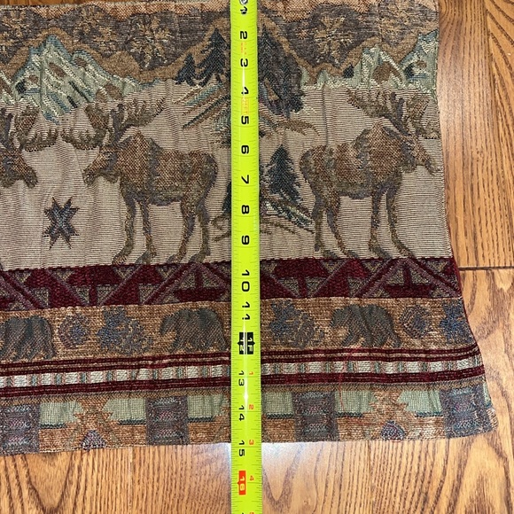 moose bear mountain scene tapestry placemats set of 4 - Picture 9 of 10